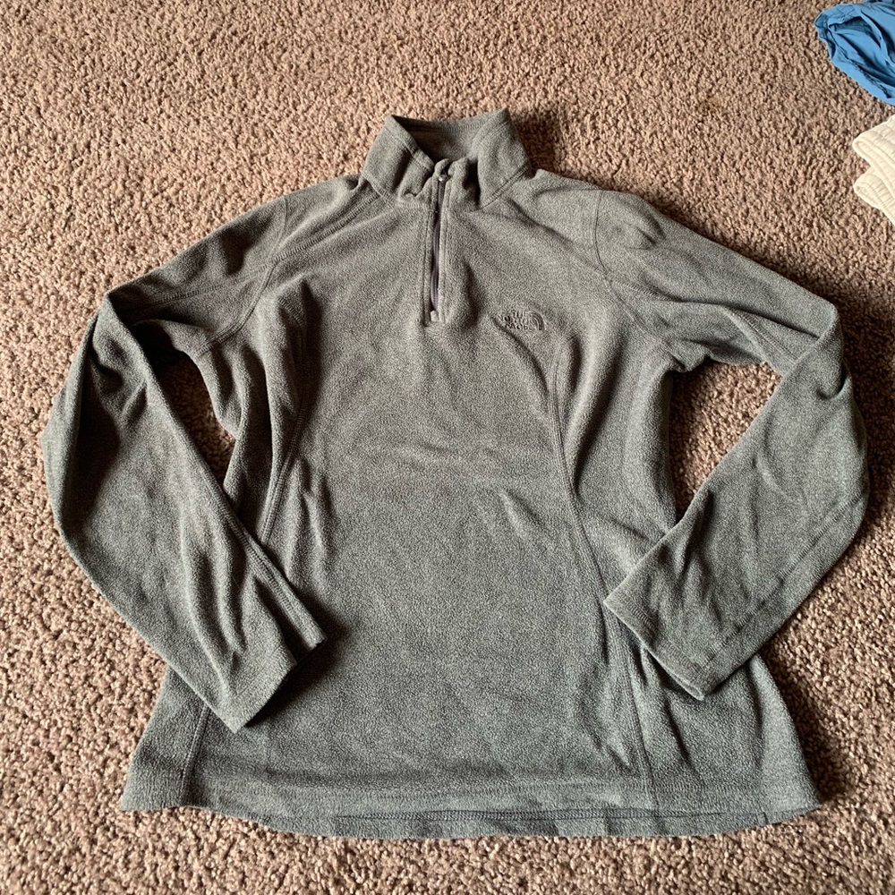 North Face Gray Fleece Quarter Zip